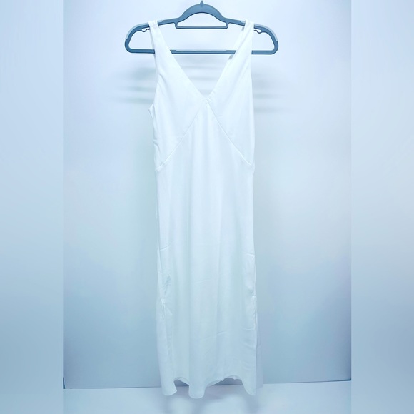 A New Day Dress Size XS Women’s Casual Or Evening Maxi White V-Neck - Picture 2 of 11